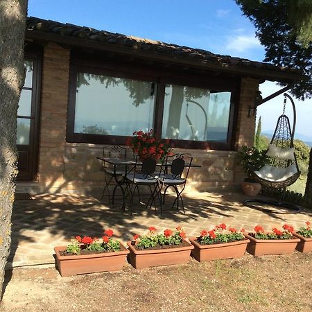 Agriturismo La Bicocca - Apt. "Il Leccio" Castel Rigone Eksteriør bilde