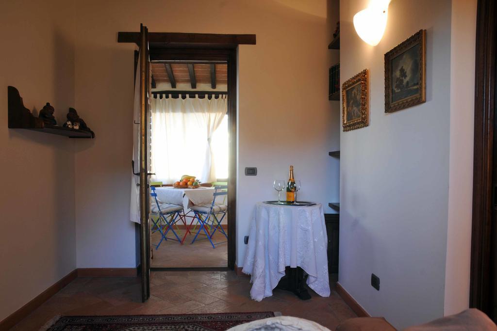 Agriturismo La Bicocca - Apt. "Il Leccio" Castel Rigone Eksteriør bilde